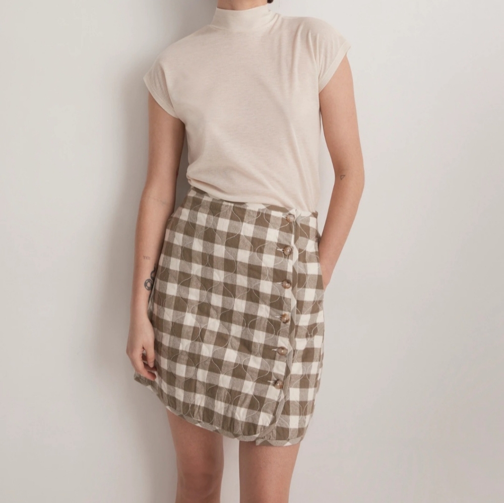 Madewell: Green/Cream Quilted Plaid Button-Down Skirt - Size 6 - Picture 2 of 6